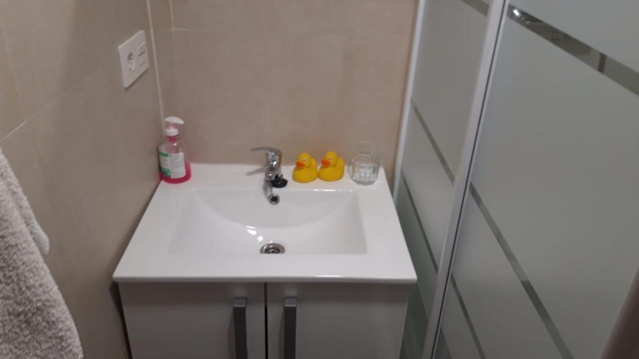 Acogedora Habitacion Centro Bilbao Zewnętrze zdjęcie